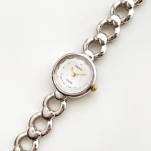 Load image into Gallery viewer, Rare 90s Silver-Tone Seiko Tissé Quartz Watch with Round Dial and Faceted Glass

