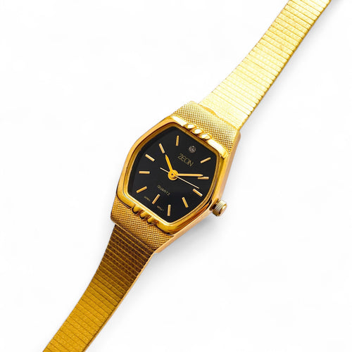 Vintage Gold-Plated Zeon Ladies' Quartz Watch with Black Dial and Integrated Bracelet