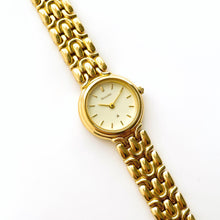 Load image into Gallery viewer, Vintage Ladies&#39; Gold-Plated Accurist Quartz Watch - Beige Round Dial
