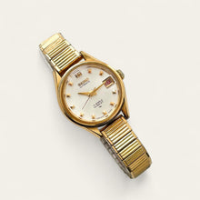 Load image into Gallery viewer, Vintage 1973 Gold-Plated Ladies&#39; Seiko Automatic Mechanical Watch
