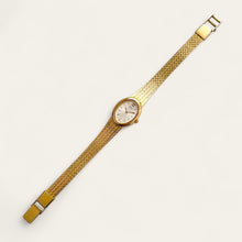 Load image into Gallery viewer, Vintage 1992 Gold-Plated Ladies' Seiko Quartz Watch - Oval Dial
