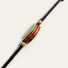Load image into Gallery viewer, Vintage 90s Ladies' Gucci Quartz Watch - Green Sector Dial - Leather Strap
