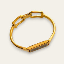 Load image into Gallery viewer, Vintage Ladies&#39; Gold-Plated Gucci 1500L Bangle Quartz Watch - Black

