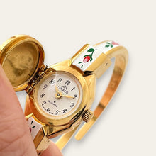 Load image into Gallery viewer, Vintage Itraco Peek-a-Boo Watch: Floral Pattern, Bangle
