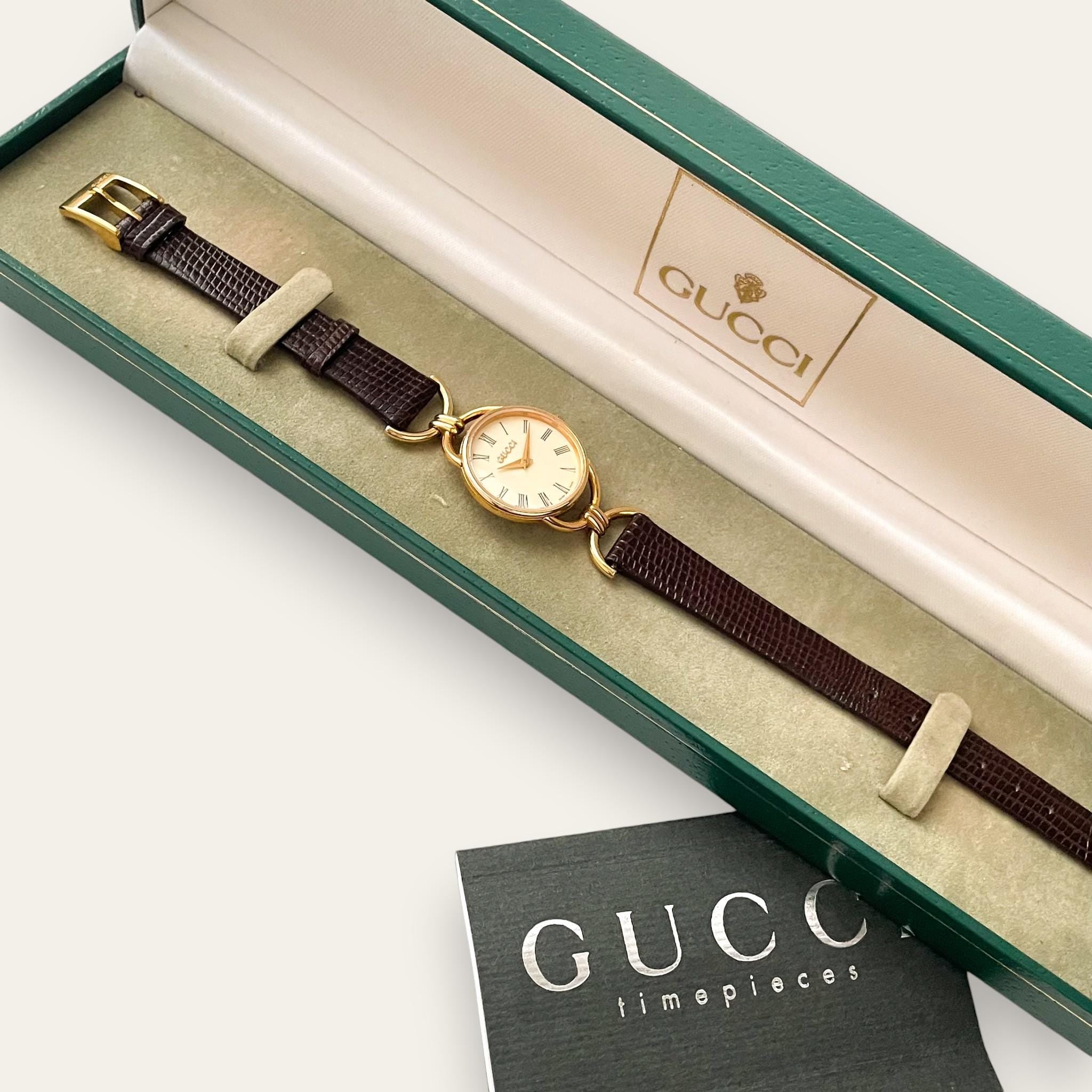 90s Gold-Plated Gucci 6000.2.L Quartz Watch with Burgundy Leather