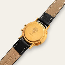 Load image into Gallery viewer, 90s Gold-Plated Gucci 3800Jr Quartz Watch - Beige Dial
