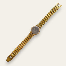 Load image into Gallery viewer, Vintage 90s Gold-Plated Ladies&#39; Seiko Quartz Watch - Round Dial
