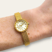 Load image into Gallery viewer, Finchley Ladies’ Quartz Watch – Retro 24k Gold-Plated with Mesh Bracelet
