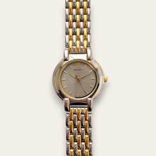 Load image into Gallery viewer, Vintage Ladies' Two-Tone Seiko Quartz Watch - Round Dial

