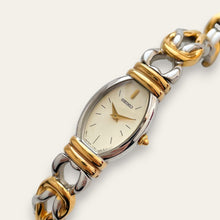 Load image into Gallery viewer, Vintage Ladies' Two-Tone Seiko Quartz Watch - Barrel Dial
