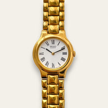 Load image into Gallery viewer, Vintage 90s Gold-Plated Ladies' Seiko Quartz Watch - Round Dial
