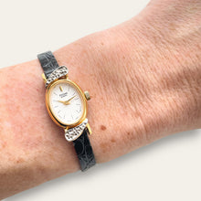 Load image into Gallery viewer, Rare 1980s Gold-Plated Ladies' Pulsar (by Seiko) Watch - Boxed
