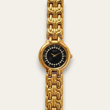 Load image into Gallery viewer, Rare 1992 New Old Stock NOS Gold-Plated Ladies' Seiko Watch
