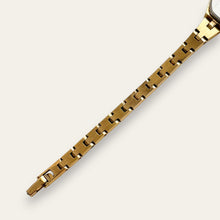 Load image into Gallery viewer, Vintage Ladies Sekonda Gold-Tone Quartz Watch - Heart Shaped Dial
