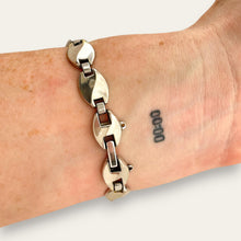 Load image into Gallery viewer, Rare Vintage Silver-Tone Ladies' Seiko Quartz Watch - Blue Dial
