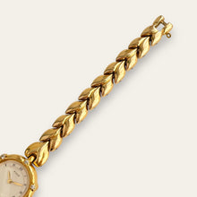 Load image into Gallery viewer, Very Rare 90s Gold-Plated Seiko Tisse Jewellery Quartz Watch
