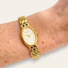 Load image into Gallery viewer, Vintage Ladies' Gold-Plated Seiko Quartz Watch - Oval Dial
