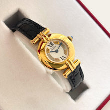 Load image into Gallery viewer, Vintage Cartier Must Colisée Vermeil - GP Silver - Trinity Dial
