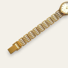 Load image into Gallery viewer, Vintage Ladies' Heart Shaped Sekonda Quartz Watch with Bar Gate Link Bracelet
