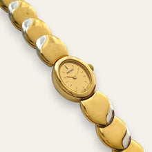 Load image into Gallery viewer, Vintage Seiko Gold-Tone Oval Link Bracelet Quartz Watch | 1980s Dress Watch
