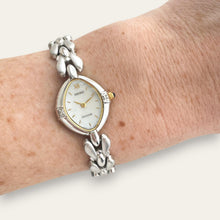 Load image into Gallery viewer, Vintage Seiko Exceline Diamond &amp; Mother of Pearl Dress Watch | 1980s Quartz
