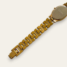Load image into Gallery viewer, Vintage Ladies' Gold-Plated Seiko Quartz Watch - Oval Dial
