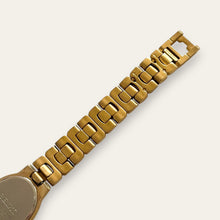Load image into Gallery viewer, Vintage Ladies' Gold-Plated Seiko Quartz Watch - Oval Dial
