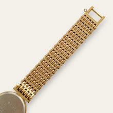 Load image into Gallery viewer, Seiko 1221-0120 Vintage Women's Watch – Gold-Plated Link Bracelet
