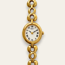Load image into Gallery viewer, Vintage Ladies' Gold-Plated Seiko Quartz Watch - Oval Dial
