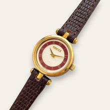 Load image into Gallery viewer, Vintage Gucci Stack Watch | Roman Numeral Dial Gold Burgundy Enamel 2000L
