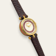 Load image into Gallery viewer, Vintage Gucci Stack Watch | Roman Numeral Dial Gold Burgundy Enamel 2000L
