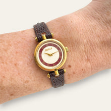 Load image into Gallery viewer, Vintage Gucci Stack Watch | Roman Numeral Dial Gold Burgundy Enamel 2000L
