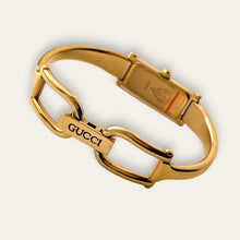 Load image into Gallery viewer, Vintage Gucci 1500 Bangle Watch - Gold Dial, Quartz
