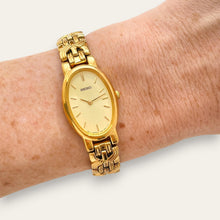 Load image into Gallery viewer, Vintage Seiko Gold-Tone Oval Ladies' Bracelet Watch | Herringbone Dial, Quartz
