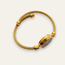 Load image into Gallery viewer, Rare Vintage Gucci 2700L Ladies' Watch | Tiger Eye Dial, Gold Bangle, Quartz
