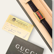 Load image into Gallery viewer, Vintage Gucci 2600L Sherry Line Ladies Watch — 1998, Full Set, Quartz
