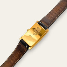 Load image into Gallery viewer, Vintage Gucci 2600L Sherry Line Ladies Watch — 1998, Full Set, Quartz
