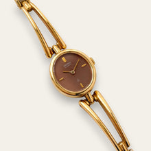 Load image into Gallery viewer, Vintage Seiko 1400-5180 Ladies Quartz Watch — Brown Dial, Gold, Quartz
