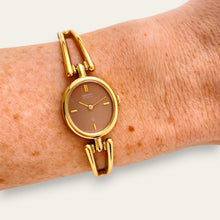 Load image into Gallery viewer, Vintage Seiko 1400-5180 Ladies Quartz Watch — Brown Dial, Gold, Quartz
