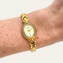 Load image into Gallery viewer, Vintage F. Hinds Gold Plated Ladies Watch Crystal Bezel Bracelet Strap, Quartz

