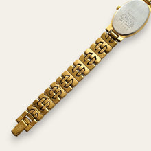 Load image into Gallery viewer, Vintage Seiko Gold-Tone Oval Ladies' Bracelet Watch | Herringbone Dial, Quartz

