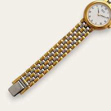 Load image into Gallery viewer, Vintage Seiko Two-Tone Watch, White Dial, Roman Numerals, Gold Bezel, Quartz
