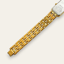 Load image into Gallery viewer, Vintage Seiko Gold-Plated Ladies' Tank Watch, Black Dial — Quartz
