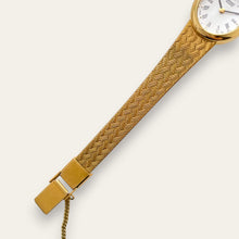Load image into Gallery viewer, Vintage Ladies' Gold-Plated Seiko Quartz Watch - Oval Dial
