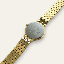Load image into Gallery viewer, Vintage Seiko Gold Plated Ladies Quartz Cocktail Dress Watch Bracelet
