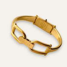 Load image into Gallery viewer, Vintage Gucci 1500L Bangle Watch - Gold Dial, Quartz
