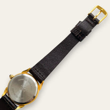 Load image into Gallery viewer, Ladies Vintage RJW Sun &amp; Moon Quartz Watch 90s
