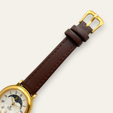 Load image into Gallery viewer, Vintage Lorus by Seiko Sun &amp; Moon Ladies Watch, Leather Strap, Quartz

