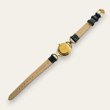 Load image into Gallery viewer, 1990s Vintage Gucci 6000L Quartz Watch - Black Dial
