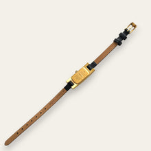 Load image into Gallery viewer, Vintage 2002 Gucci 3900L Quartz Watch, Black Dial, Gold-Tone Case
